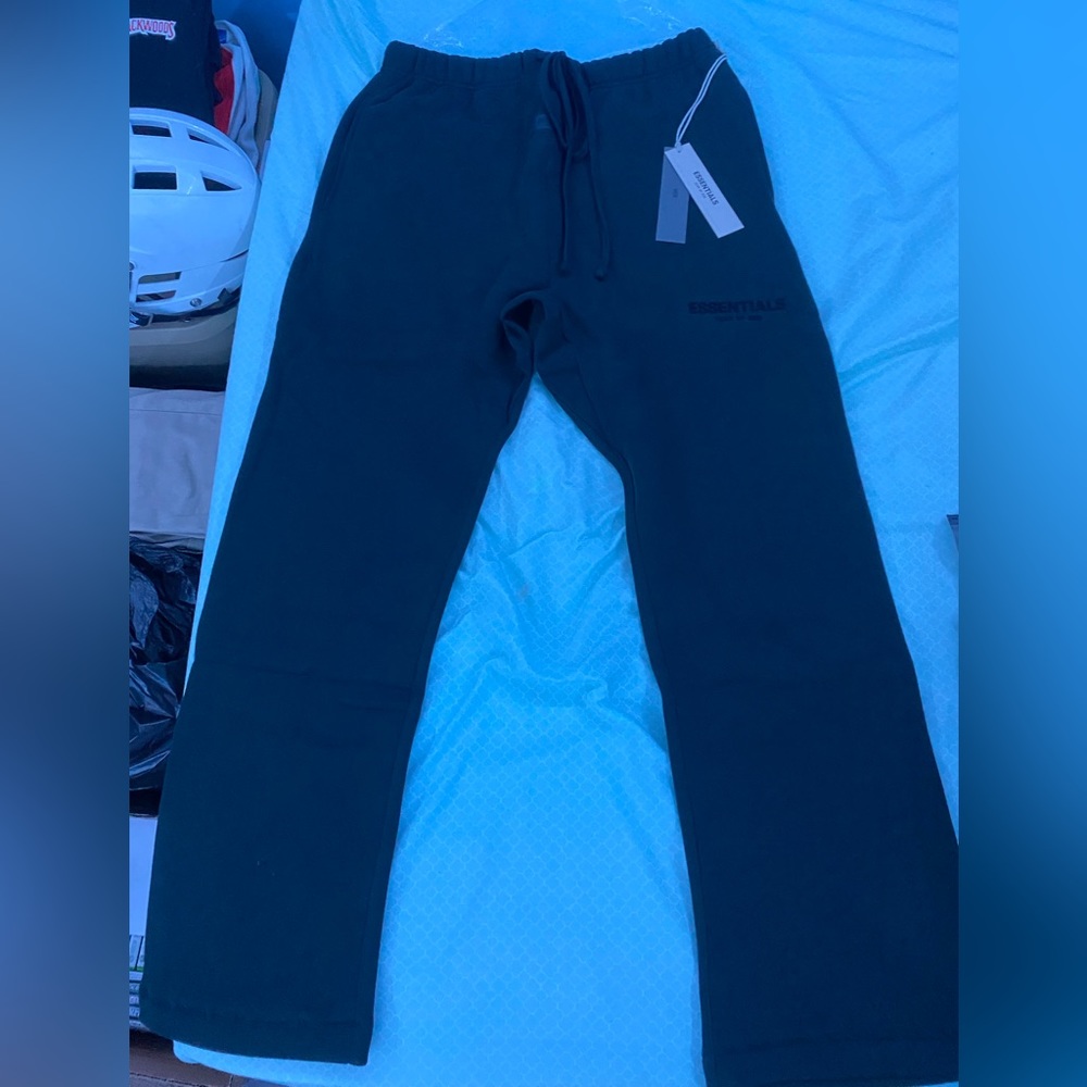 Fear Of God Essentials Relaxed Sweatpant - Stretch Limo